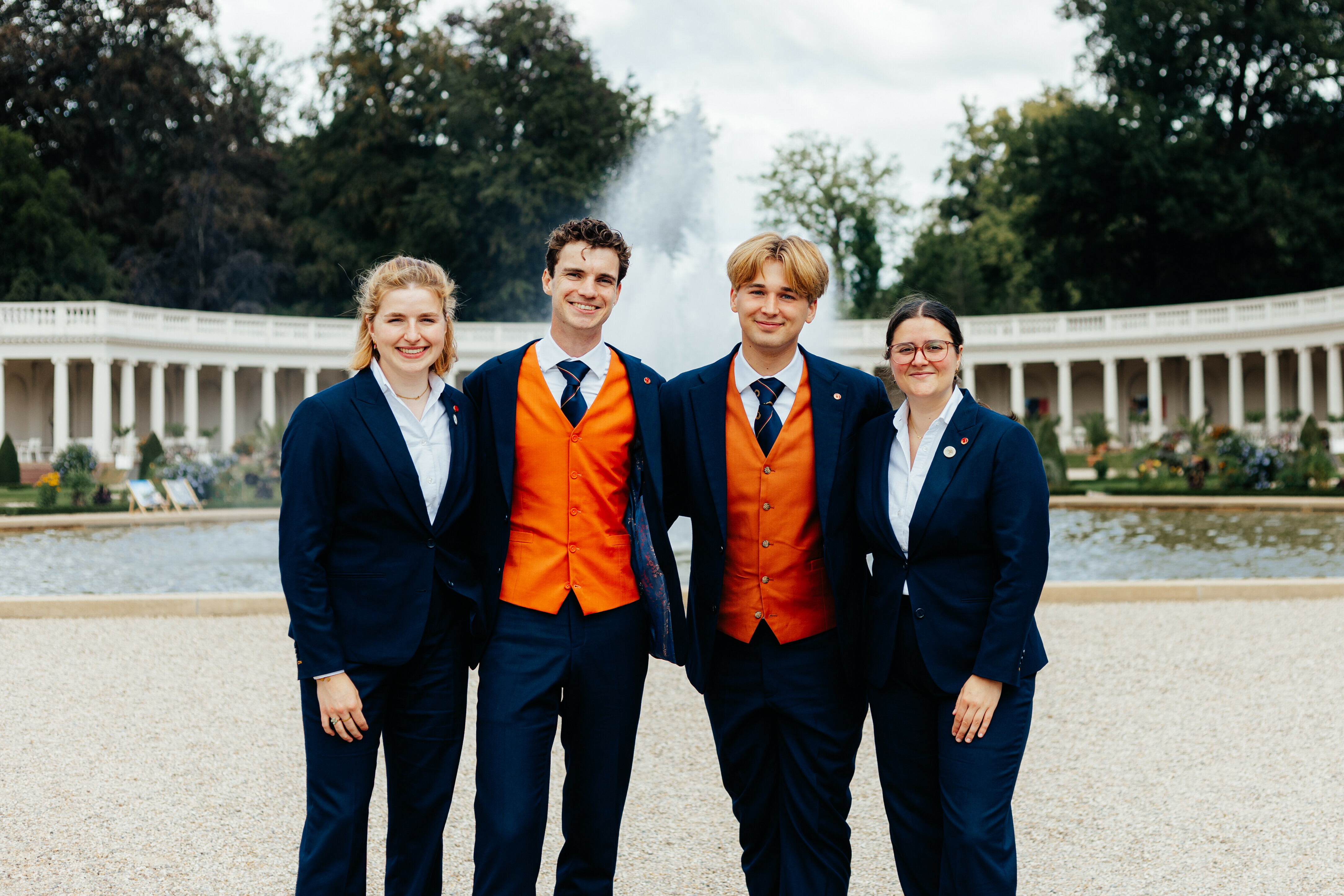 Foto van het K.N.P.S.V.-bestuur